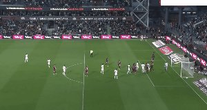 1716165565114096850.gif psg 07.gif